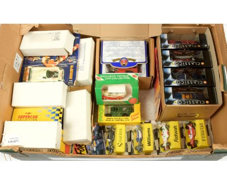 Matchbox Formula 1 Racing Cars a group of 4 x late Superfast issues including Ferrari / Footwork, plus others - conditions ar