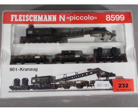 Fleischmann - A Fleischmann N gauge  Piccolo 90t - Kranzug, # 8599. Model set appears M in original packaging. 