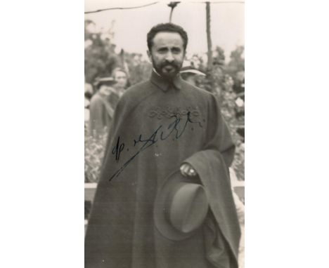 Haile Selassie signed 5x3 inch vintage black and white photo. Haile Selassie I (born Tafari Makonnen; 23 July 1892 – 27 Augus