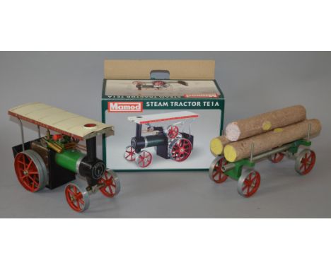 Live steam. Mamod. TE1A traction engine F/G with burner tray & box, together with lunber wagon.
