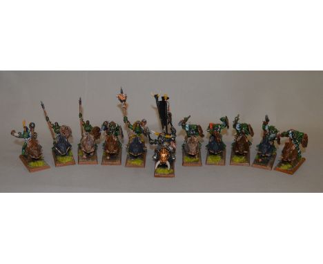 Games Workshop, Warhammer Fantasy: Regiment of 10 Orc Boar Boyz and a Morgan Necksnapper figure. 5th edition. Metal. Professi