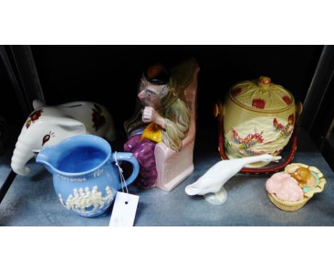 A mixed lot to include a Melba ware Toby jug, a Lladro Goose, Pendelfin parsley figure, a Widdecombe Fair jug, biscuit barrel