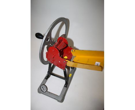 A VINTAGE JOHNSONS SLICER