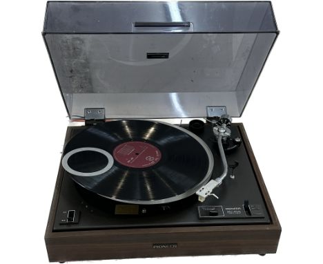 Vintage Pioneer record player, untested