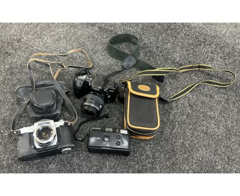 Three vintage cameras a Minolta Dynax 500si, Olympus Trip 200 and a Korvette mamiya sekor camera , all untested