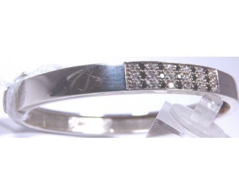 Sterling silver stone set bangle