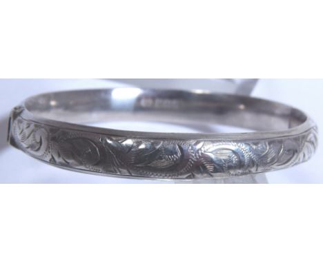 Hallmarked silver bangle 