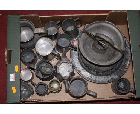 A box of miscellaneous 18th century and later pewter wares, to include a Victorian warming plate, Old English hammered pewter