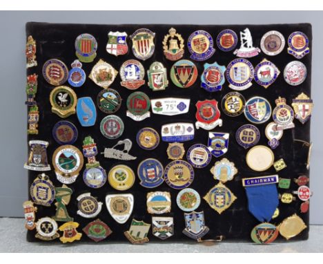 Large collection of vintage enamelled bowling badges, presented on pin cushion, both sides full