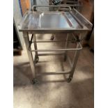 (NEW) Service Cart Brand: UNOX Model: XWVYC-0011 Serial No.: 2017C0020049 (New Equipment with Aesth
