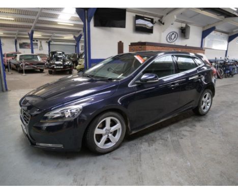 Make &amp; Model: Volvo V40 SE Nav T2Date of Reg: FY65 YAAColour: Bluecc: 1969MoT: 14-10-2022Fuel Type: PETROLMileage: 53kTra