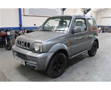 Make &amp; Model: Suzuki Jimny VVTDate of Reg: SY07 SBZColour: Greycc: 1328MoT: 04-11-2021Fuel Type: PETROLMileage: 83kTransm