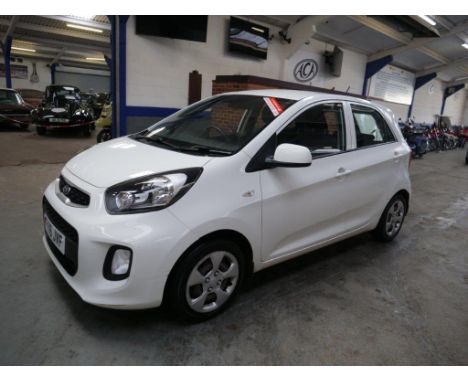 Make &amp; Model: Kia Picanto I AirDate of Reg: FV16 JVFColour: Whitecc: 998MoT: 30-07-2022Fuel Type: PETROLMileage: 30kTrans