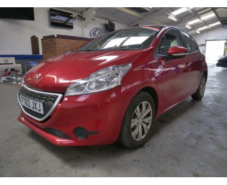 Make &amp; Model: Peugeot 208 Access PlusDate of Reg: FT63 JXJColour: Redcc: 1199MoT: 16-01-2023Fuel Type: PETROLMileage: 56k