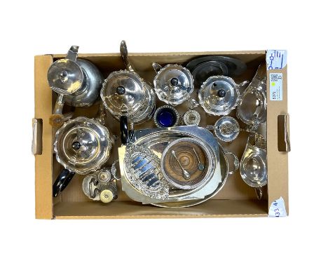 Metalware, mostly silver plate, to include tea wares, sauce boats, cruets, serving dishes, toast rack, bottle coaster, etc., 