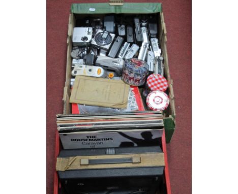 Modern Camera's, including Samsung, Digimax 800K, Hewlett Packard Photosmart C30, Kodak Disc 3500, Sharp Portable Recorder, C