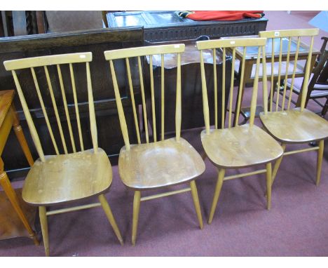 Ercol: Set of Four Blonde Comb Back Dining Chairs, the four central spindles running behind the seat to the back stretcher, o