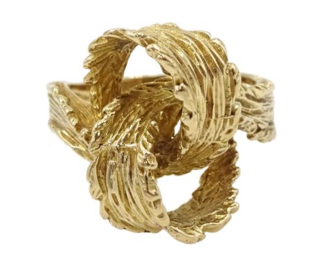 9ct gold textured knot design ring, hallmarkedCondition Report:Approx 5.5gm, size L-M