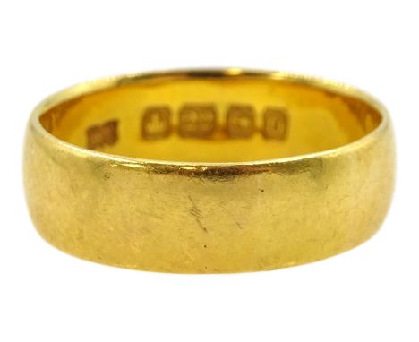 22ct gold wedding band, hallmarkedCondition Report:Approx 4.7gm, size L-M, depth = 5.5mm