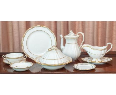 A Spode porcelain “Sheffield” pattern R568-P dinner service, including 14 dinner plates, 10 soup bowls (9 stands), 14 side pl