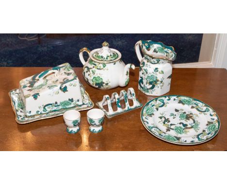A Mason’s Ironstone “Chartreuse” patter dinner service, in green and gilt, including 6 dinner plates (10 ½ inch), 8 side plat
