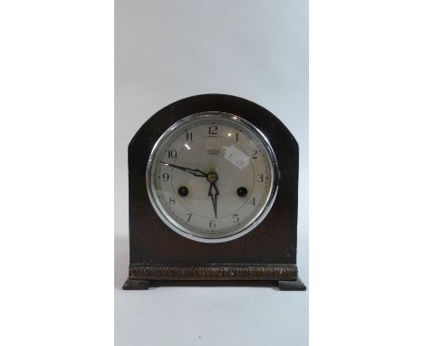 An Early 20th Century Oak Cased Smiths Enfield Mantel Clock, 18.5cm high 