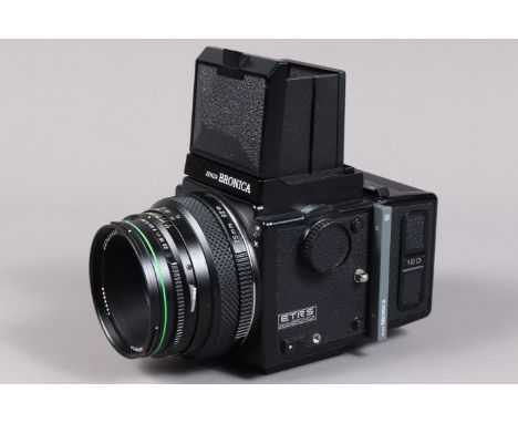 A Zenza Bronica ETRS Camera, serial no 7148781, shutter working, body G-VG, light scratches to base, with Zenzanon E II 75mm 