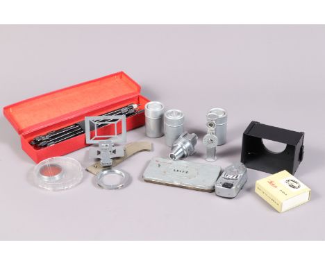 Leitz Accessories, a quantity of Leitz accessories including a Leica-Meter MR, a VIDOM universal viewfinder (frame orientatio