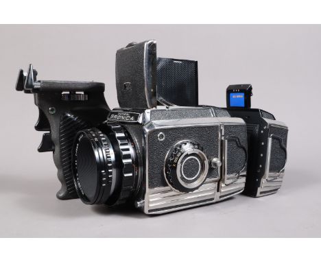 A Zenza Bronica S2A Camera, chrome, serial no CB 87682 S2A, shutter working, body G, some paint wear to shutter speed &amp; f