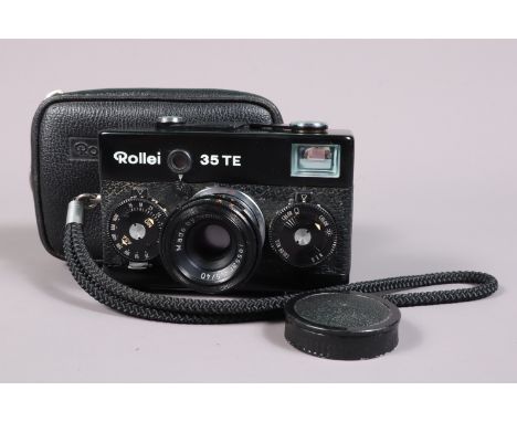 A Rollei 35 TE Compact Camera, black, made in Singapore, shutter working, meter untested, body G-VG, with Rollei 40mm f/3.5 T