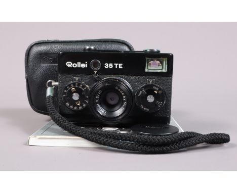 A Rollei 35 TE Compact Camera, black, made in Singapore, shutter working, winder not springing back, meter untested, body G-V