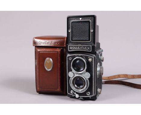 A Rolleiflex Automat TLR Camera,  type 3, K4B, serial no 971809, shutter sluggish on slow speeds, body G, some paint wear to 