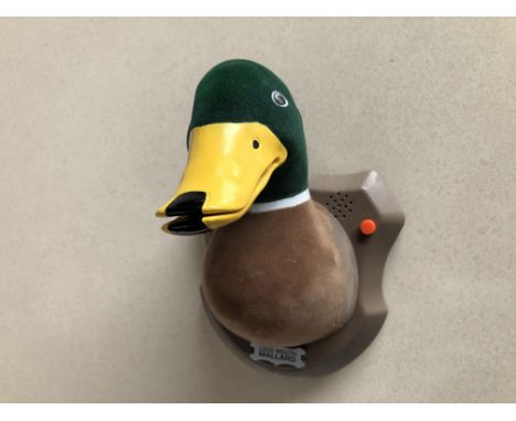 Loud Mouth Talking Mallard wall mountable plaque with talking Mallard Duck made by Duck Commander. Animated head and mouth mo