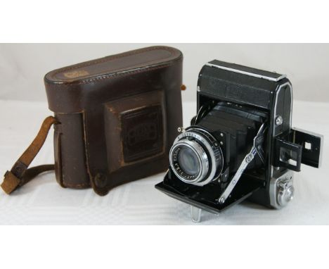 Zeiss Ikon B2 folding camera 