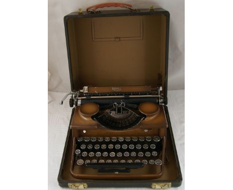 Royal portable typewriter 