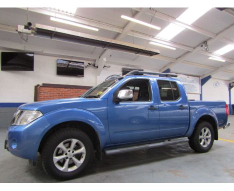 Make &amp; Model: Nissan Navara Tekna DCIDate of Reg: OY12 TKVColour: Bluecc: 2488MoT: 11-10-2022Fuel Type: DIESELMileage: 17