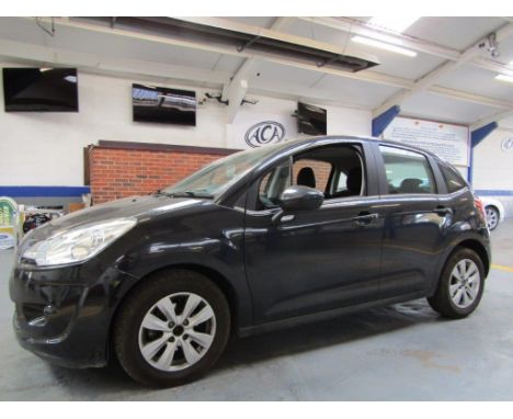 Make &amp; Model: Citroen C3 VTR+Date of Reg: AV12 KXMColour: Blackcc: 1360MoT: 08-11-2022Fuel Type: PETROLMileage: 114kTrans