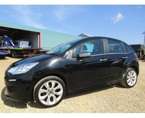 Make &amp; Model: Citroen C3 SelectionDate of Reg: AK13 ZFHColour: Blackcc: 1199MoT: 20-09-2022Fuel Type: PETROLMileage: 77kT