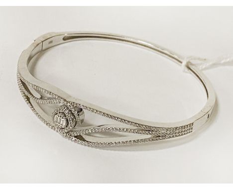 14CT GOLD &amp; DIAMOND BANGLE - 15.8 GRAMS
