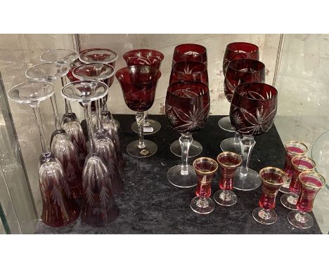 QTY OF RUBY COLOURED GLASSWARE