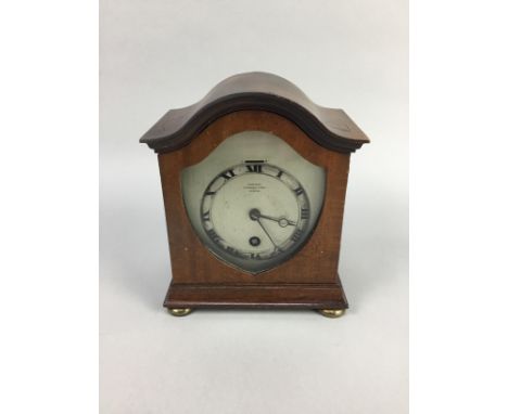 MAHOGANY MANTEL CLOCK, 18.5cm high