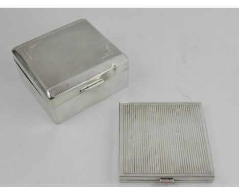 An Art Deco silver trinket box, hallmarked Birmingham 1931, together with a silver cigarette case. (2) 