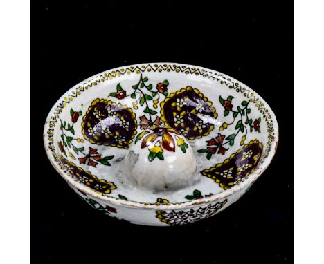 A Turkish pottery lemon squeezer, Kutahya ceramic, diameter 16cm 