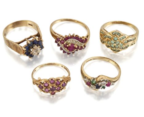 FIVE 9 CARAT GOLD AND GEMSET RINGS, comprising a sapphire and diamond cluster ring with textured shoulders, size N; a sapphir