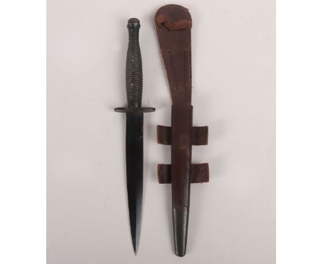 WW2 British 3rd pattern Fairbairn Sykes FS Commando Knife, with one piece ribbed grip, No1 marked to pommel. Ferrule with num