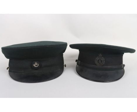 Isle of Wight Rifles Officers Full Dress Peaked Cap, green cloth stiff top peaked cap with mohair band and blackened regiment