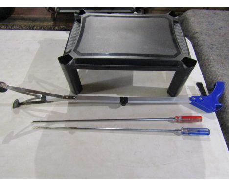 Step stool, 2 long screwdrivers and a litter picker