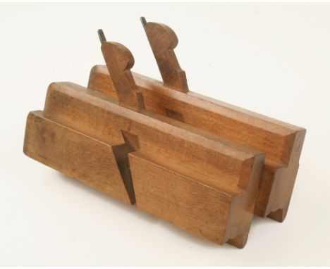 A pair of 3/4" sash moulding planes by MATHIESON No 186 G+