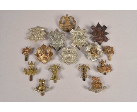 A collection of British Cap badges, to include Glasgow Highlanders 9th Battalion H.L.I and Highland Light Infantry, Three Roy