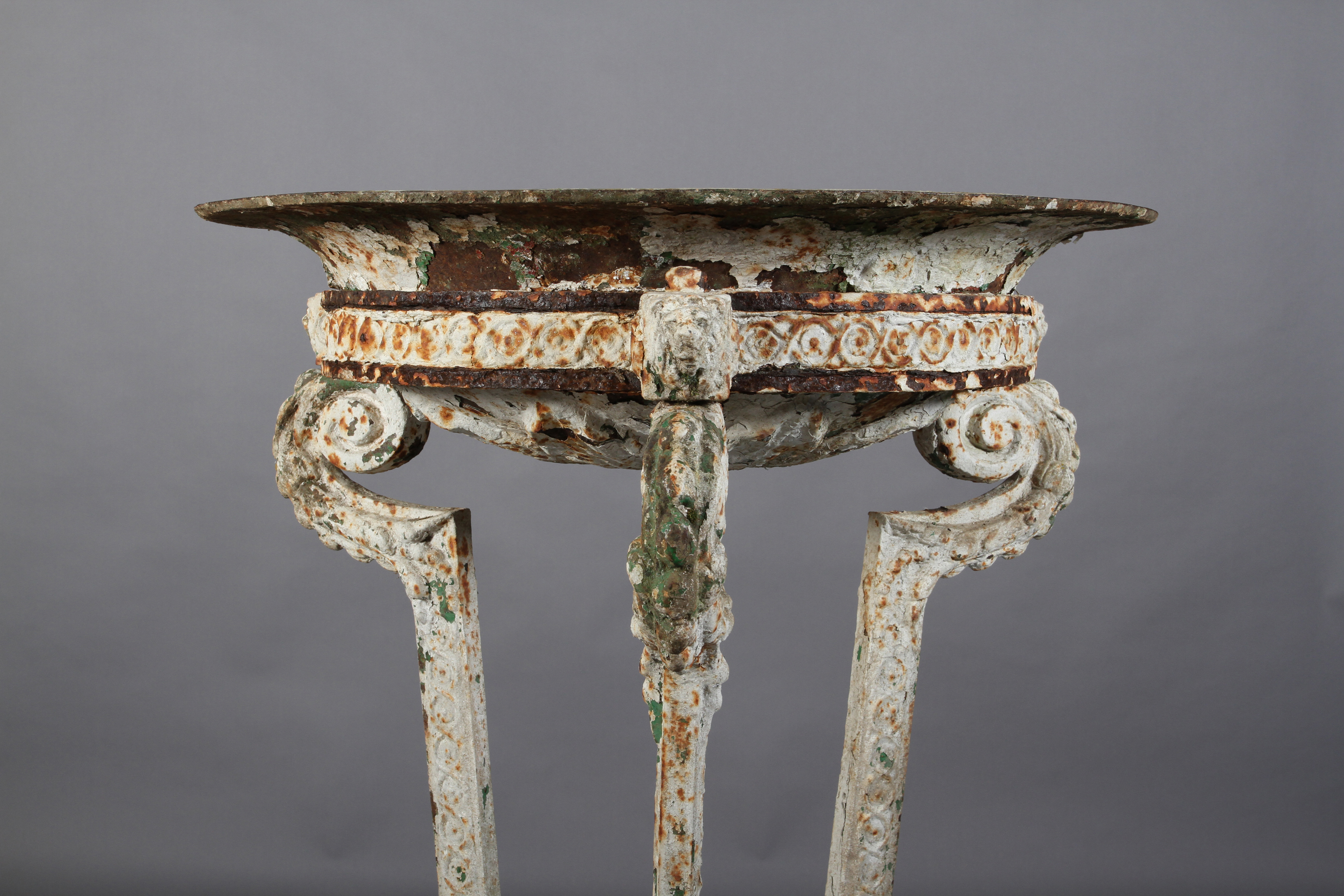 A LARGE VICTORIAN CAST IRON BRAZIER, the removable circular shallow ...